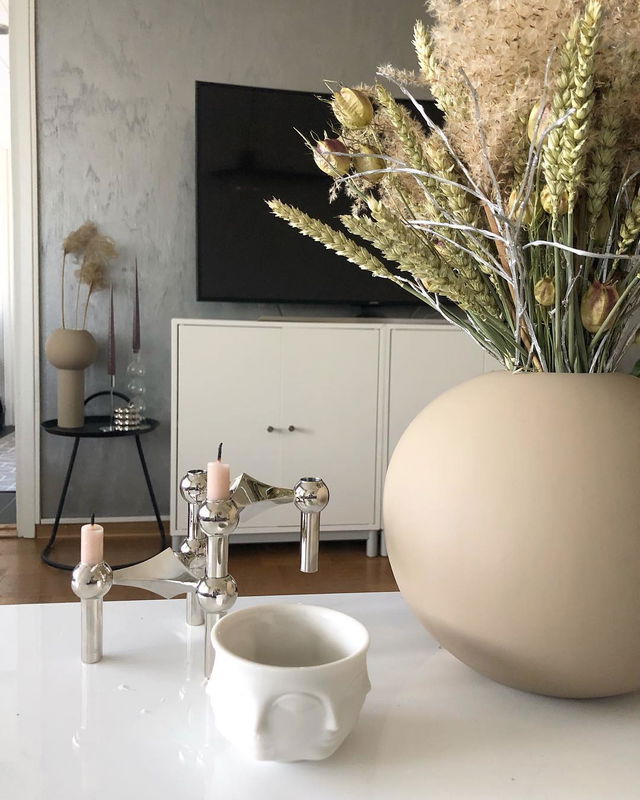 Ball Vase 20 cm, Sand from Cooee Design