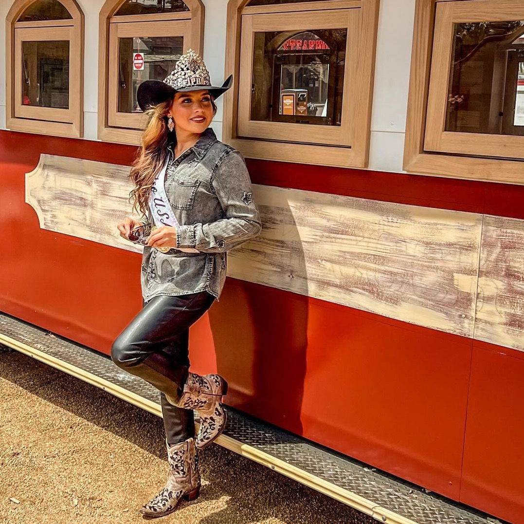 Photo #9 from Corral Boots