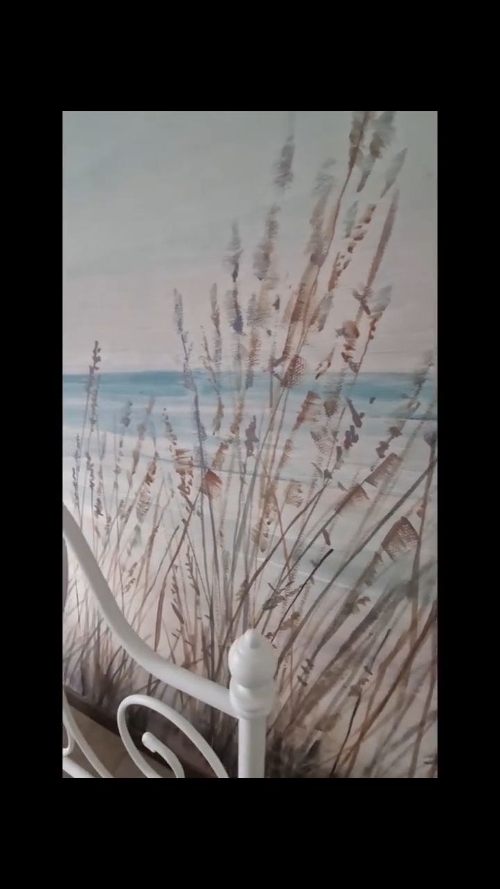 Watercolor painting of beach grass with ocean in background. Text overlay reads "Rénovation Chambre parentale Partie 2."